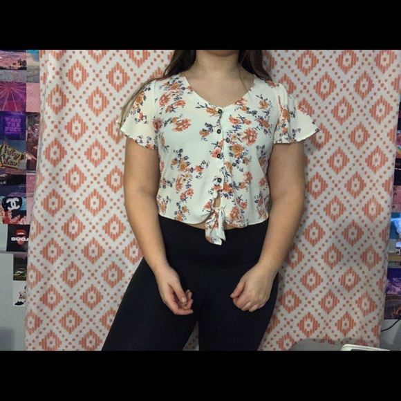 Floral short sleeve - Picture 1 of 2